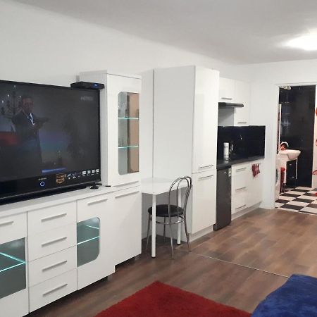 Apartament Centrum Panoramiczna Big Ben Z Balkonem-- Klimatyzacja-- Kielce Buitenkant foto