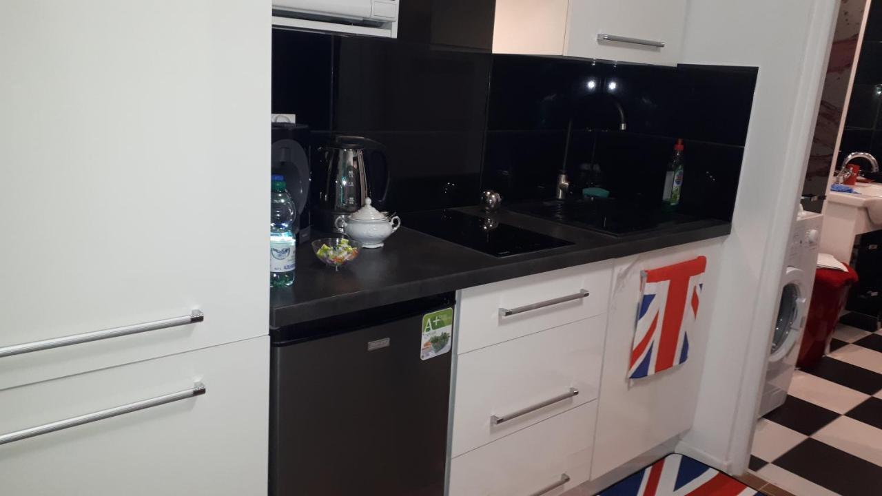 Apartament Centrum Panoramiczna Big Ben Z Balkonem-- Klimatyzacja-- Kielce Buitenkant foto