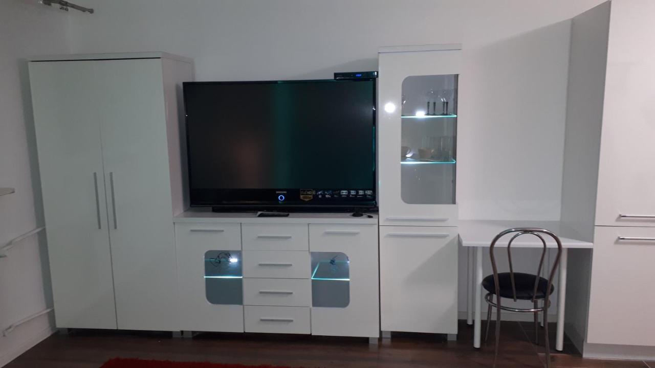 Apartament Centrum Panoramiczna Big Ben Z Balkonem-- Klimatyzacja-- Kielce Buitenkant foto
